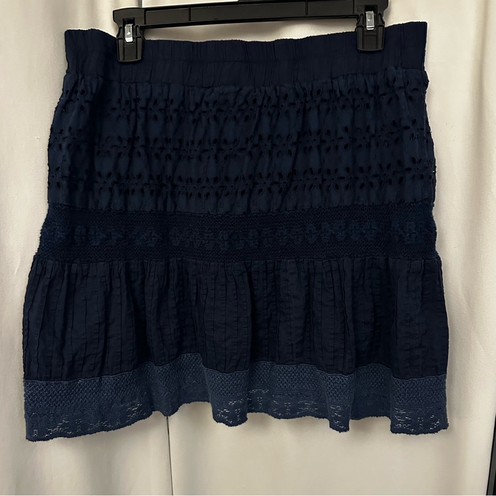 Delia*s Eyelet skater skirt - Picture 3 of 6